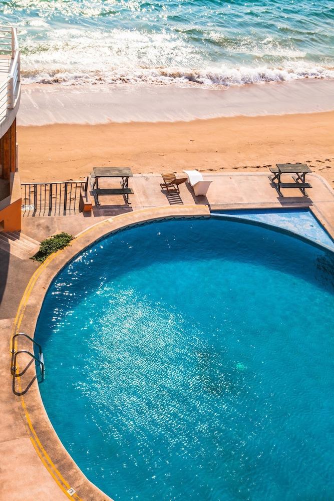 Hoteles en Barra de Navidad desde $535 - Encuentra hoteles baratos con  momondo