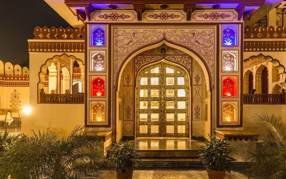 Entrada del hotel Foto