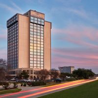 Crowne Plaza Dallas-Market Center