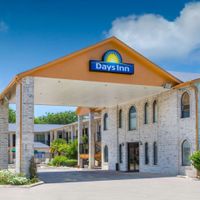 Days Inn by Wyndham San Antonio