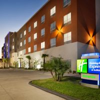 Holiday Inn Express & Suites McAllen - Medical Center Area